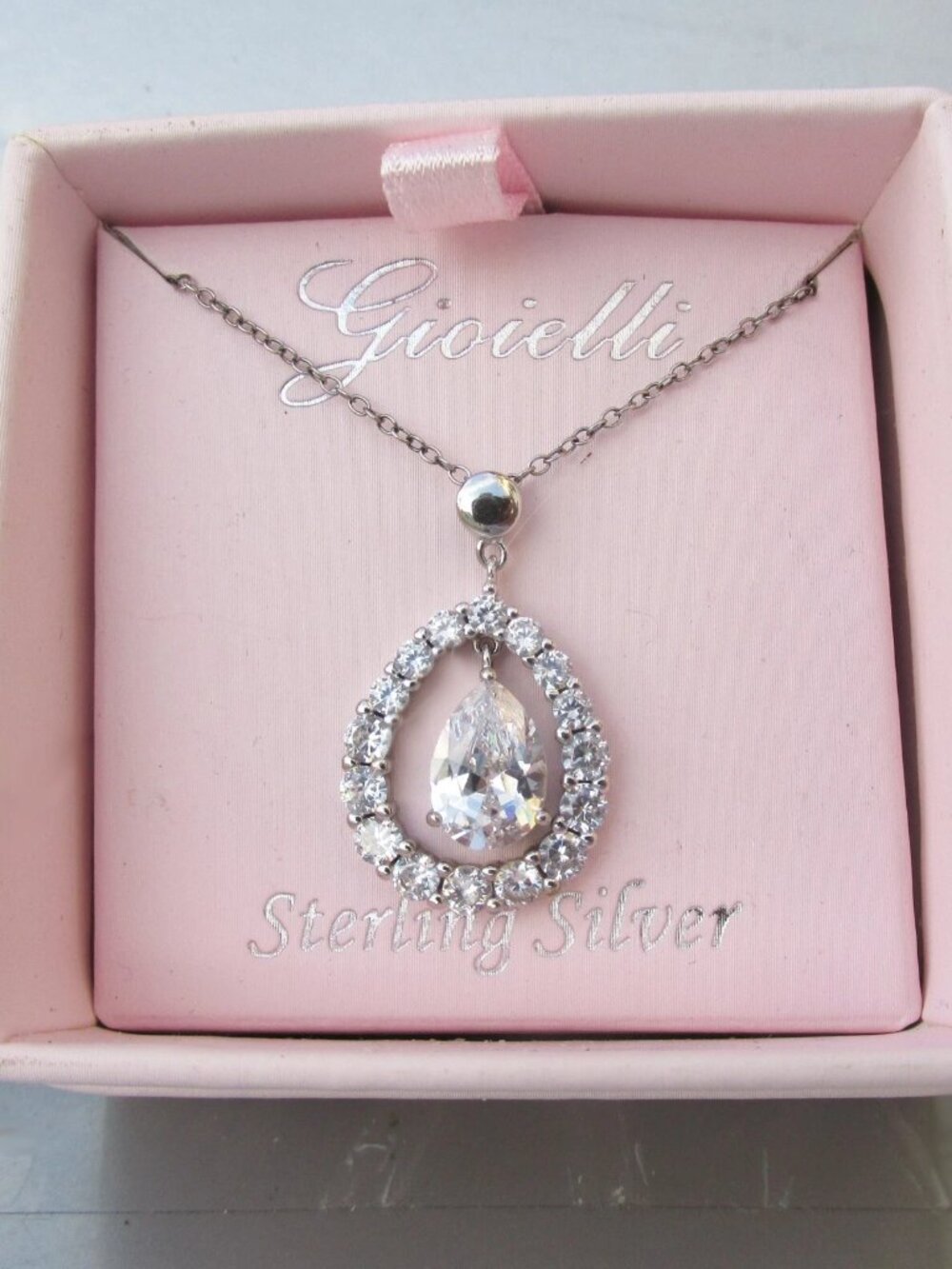 NIB Signed GIOIELLI Sterling Silver Teardrop Cubic Zirconia Pendant Necklace